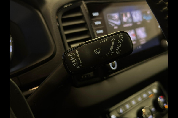 Škoda Karoq 1.5 TSI Sportline / Aut / BTW / CarPlay / NL-auto
