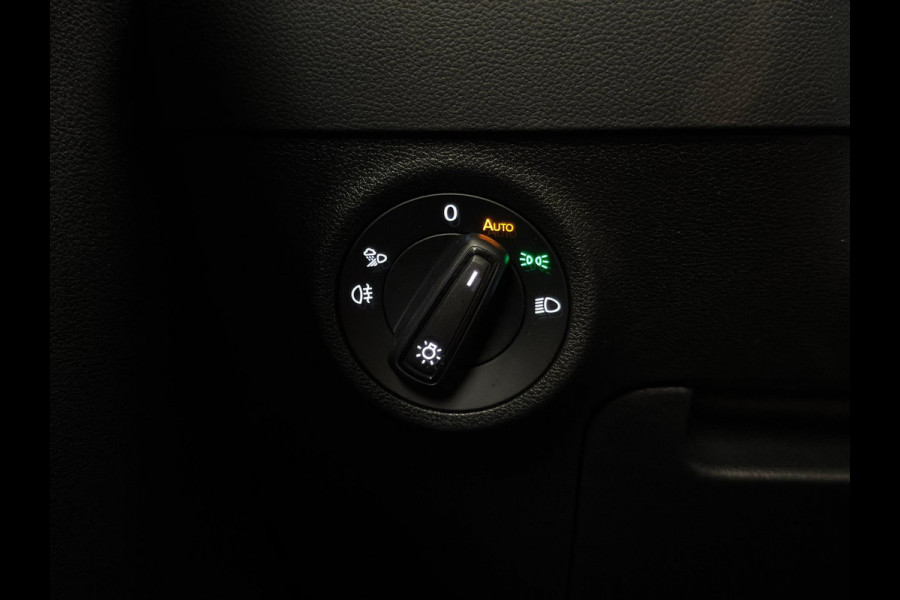 Škoda Karoq 1.5 TSI Sportline / Aut / BTW / CarPlay / NL-auto