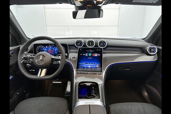 Mercedes-Benz GLC 300e 4MATIC Sport Edition | Premium pakket | Trekhaak | Winter pakket | Digital Light | MBUX Augmented Reality Navigation | Parkeerpakket met 360°-camera |