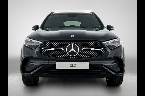 Mercedes-Benz GLC 300e 4MATIC Sport Edition | Trekhaak | Nightpakket | AMG Premium | Parkeerpakket met 360°-camera | Memorypakket | URBAN GUARD voertuigbescherming plus | Winter pakket | KEYLESS GO-comfortpakket | Dodehoekassistent |