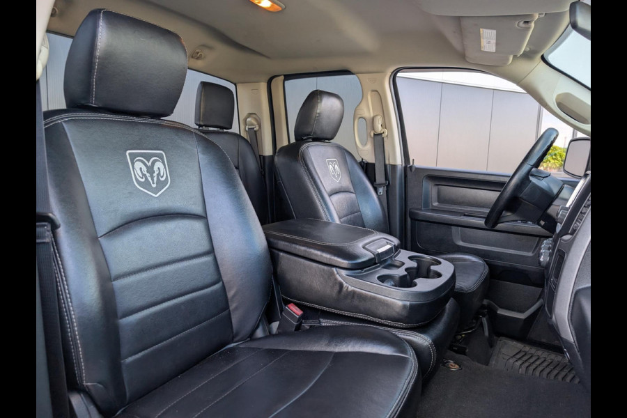 Dodge Ram 1500 3.6 V6 4x4 6'4 QUADCAB AUTOMAAT 3500KG TREKHAAK CRUISE AIRCO