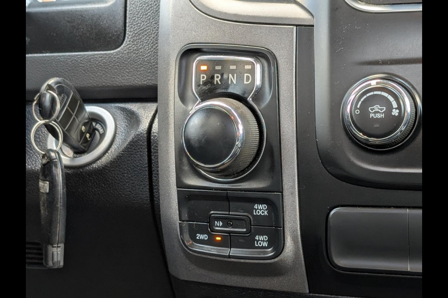 Dodge Ram 1500 3.6 V6 4x4 6'4 QUADCAB AUTOMAAT 3500KG TREKHAAK CRUISE AIRCO
