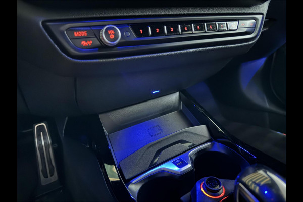 BMW 1-serie 118i M-Sport Harman/Kardon HUD CarPlay Sfeer Trekh.