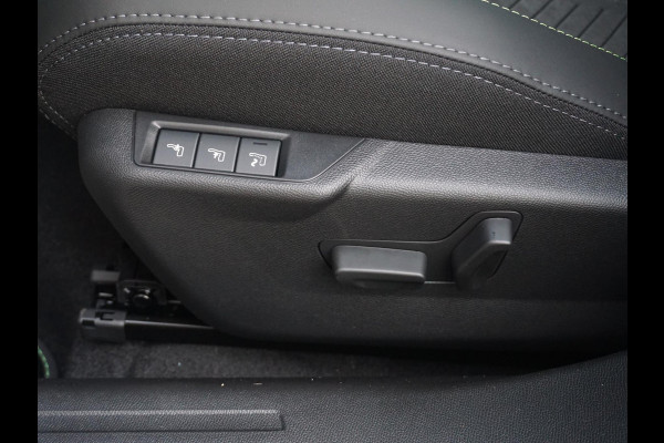 Peugeot 2008 1.2 Hybrid 145 GT