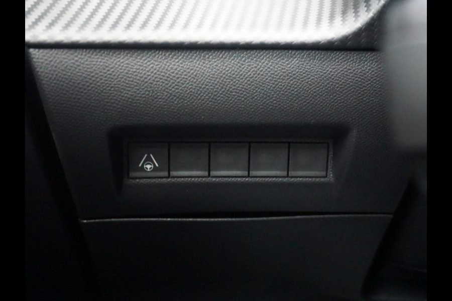 Peugeot 2008 1.2 Hybrid 145 GT
