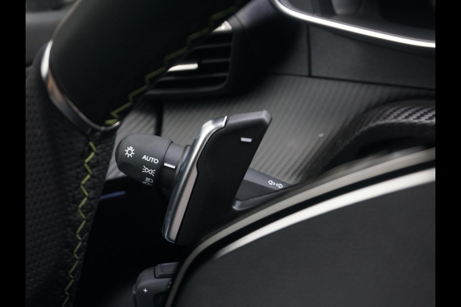 Peugeot 2008 1.2 Hybrid 145 GT