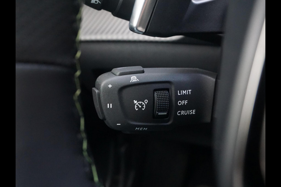 Peugeot 2008 1.2 Hybrid 145 GT