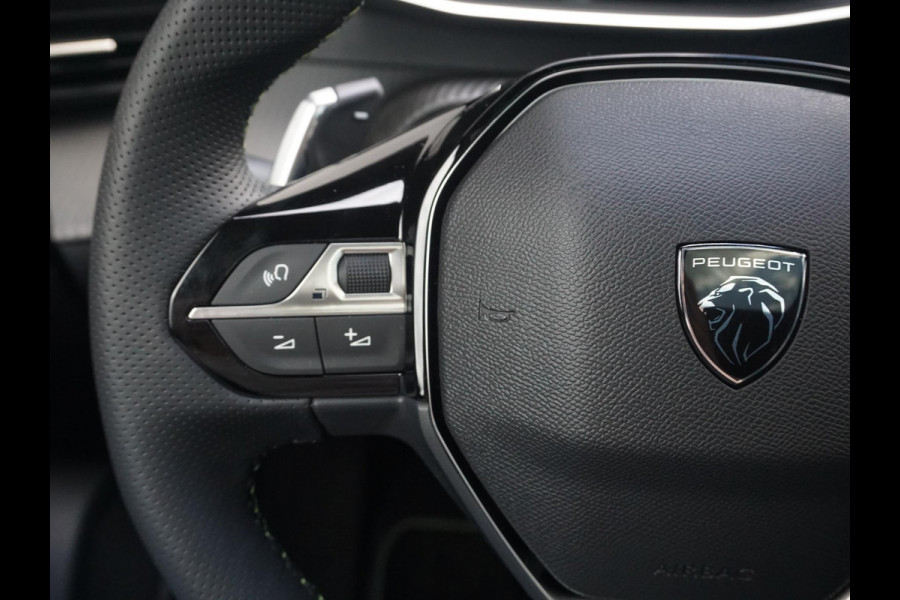 Peugeot 2008 1.2 Hybrid 145 GT