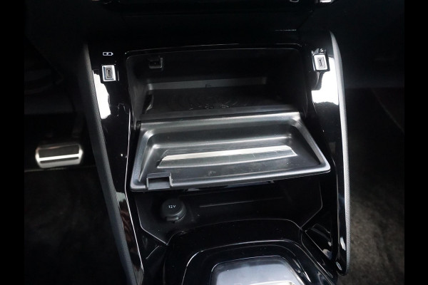 Peugeot 2008 1.2 Hybrid 145 GT