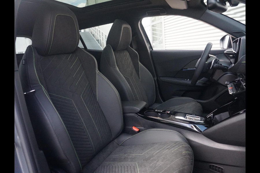 Peugeot 2008 1.2 Hybrid 145 GT