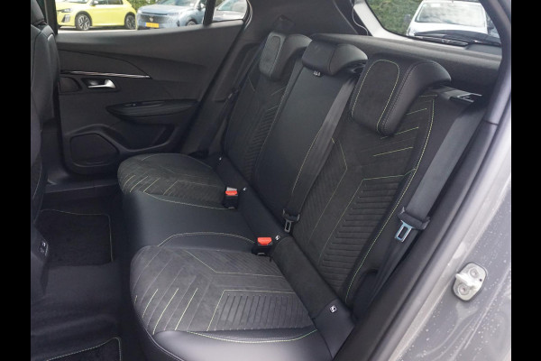 Peugeot 2008 1.2 Hybrid 145 GT
