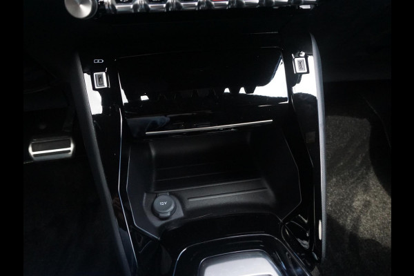 Peugeot 208 1.2 Hybrid 110 e-DCS6 GT