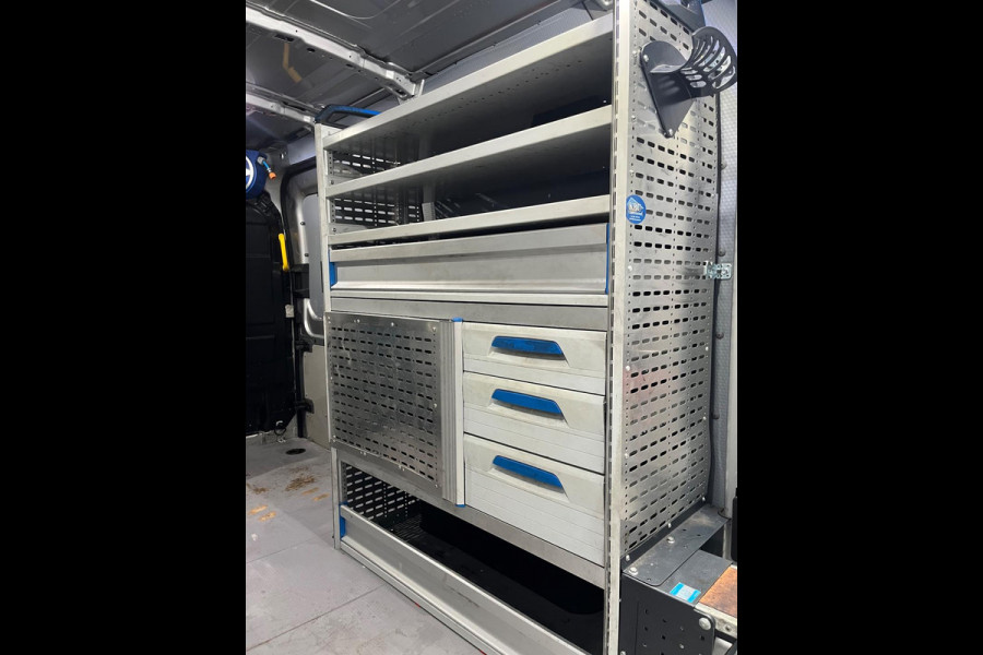 Ford Transit Automaat Servicewagen 350 2.0 TDCI 131PK euro6 L2H2 3Persoons Trend, Sortimo werkplaats inrichting, RIJKLAARPRIJS