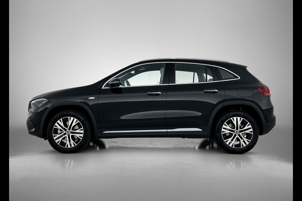 Mercedes-Benz GLA 250 e Business Solution Luxury | Trekhaak | Parkeerpakket met achteruitrijcamera | Keyless-Go comfortpakket | GUARD 360 ° Vehicle protection Plus | EASY PACK achterklep | USB-pakket plus | Mercedes-Benz GLA 250 e Business Solution Luxury | Trekhaak | Parkeerpakket met achteruitrijcamera | Keyless-Go comfortpakket | GUARD 360 ° Vehicle protection Plus | EASY PACK achterklep | USB-pakket plus |