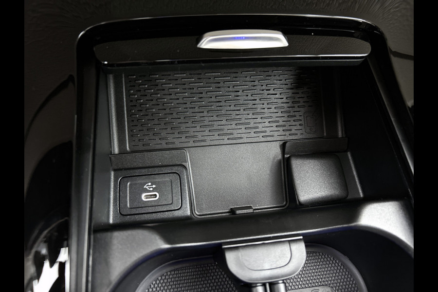 Mercedes-Benz GLA 250 e Business Solution Luxury | Trekhaak | Parkeerpakket met achteruitrijcamera | Keyless-Go comfortpakket | GUARD 360 ° Vehicle protection Plus | EASY PACK achterklep | USB-pakket plus |
