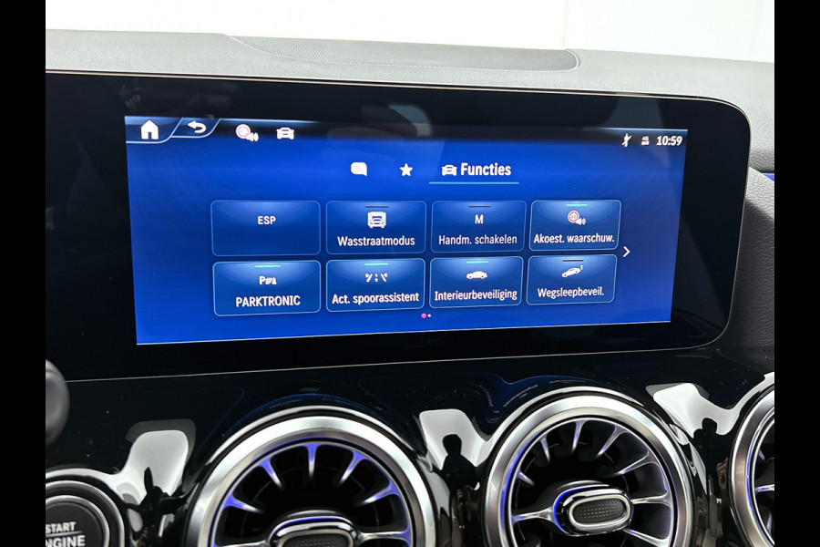 Mercedes-Benz GLA 250 e Business Solution Luxury | Trekhaak | Parkeerpakket met achteruitrijcamera | Keyless-Go comfortpakket | GUARD 360 ° Vehicle protection Plus | EASY PACK achterklep | USB-pakket plus |