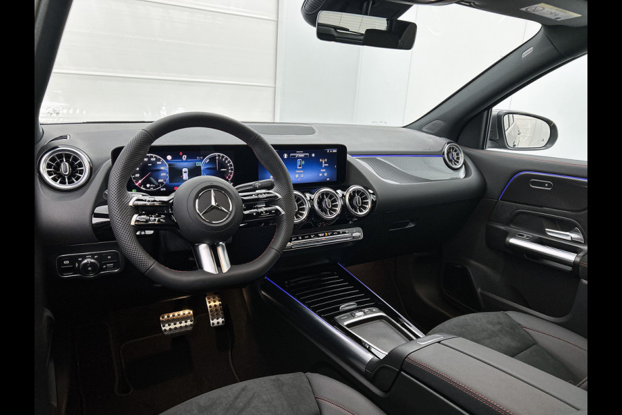 Mercedes-Benz GLA 250 e Business Solution AMG | Trekhaak | Parkeerpakket met achteruitrijcamera | EASY PACK achterklep | Spiegelpakket | Dodehoekassistent | Stoelverwarming voor | KEYLESS GO | Extra USB-poorten |