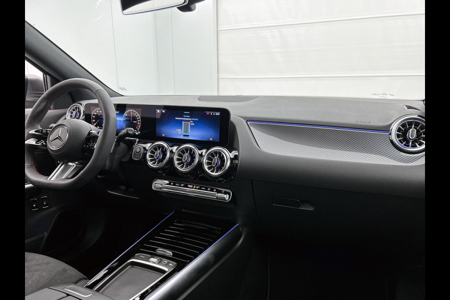 Mercedes-Benz GLA 250 e Business Solution AMG | Trekhaak | Parkeerpakket met achteruitrijcamera | EASY PACK achterklep | Spiegelpakket | Dodehoekassistent | Stoelverwarming voor | KEYLESS GO | Extra USB-poorten |