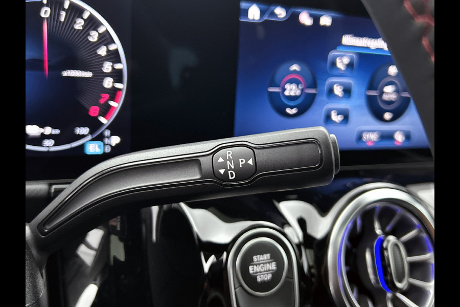 Mercedes-Benz GLA 250 e Business Solution AMG | Trekhaak | Parkeerpakket met achteruitrijcamera | EASY PACK achterklep | Spiegelpakket | Dodehoekassistent | Stoelverwarming voor | KEYLESS GO | Extra USB-poorten |