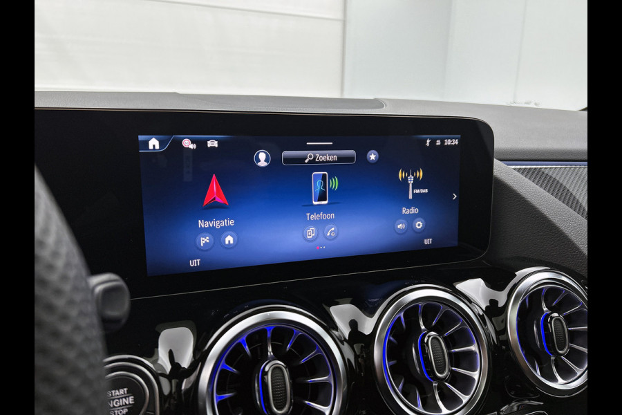 Mercedes-Benz GLA 250 e Business Solution AMG | Trekhaak | Parkeerpakket met achteruitrijcamera | EASY PACK achterklep | Spiegelpakket | Dodehoekassistent | Stoelverwarming voor | KEYLESS GO | Extra USB-poorten |