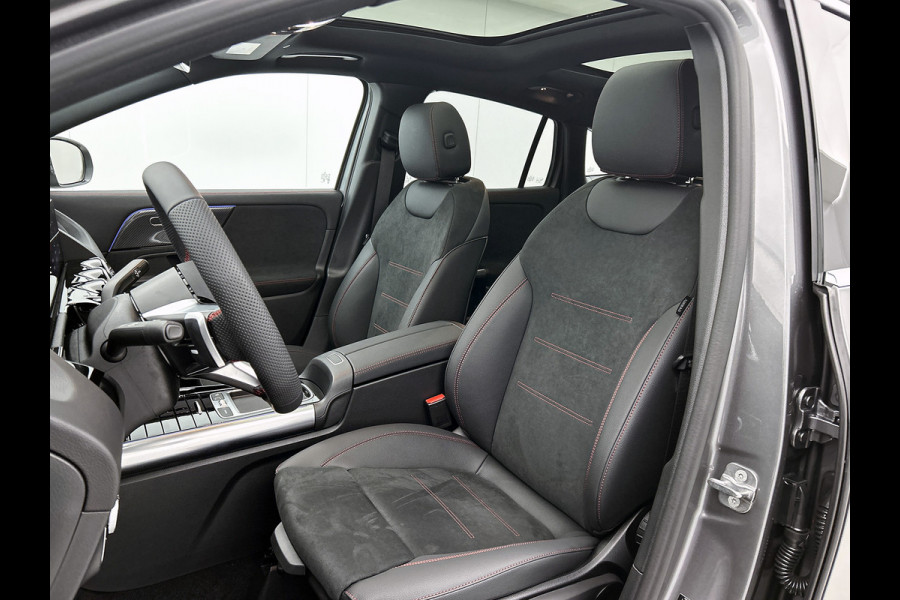 Mercedes-Benz GLA 250 e Business Solution AMG | Trekhaak | Parkeerpakket met achteruitrijcamera | EASY PACK achterklep | Spiegelpakket | Dodehoekassistent | Stoelverwarming voor | KEYLESS GO | Extra USB-poorten |