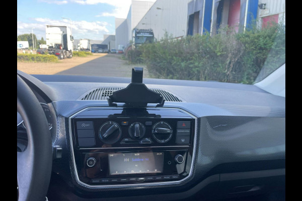 Volkswagen up! 1.0 BMT move up! Executive Edition