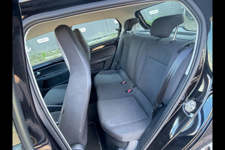Volkswagen up! 1.0 BMT move up! Executive Edition