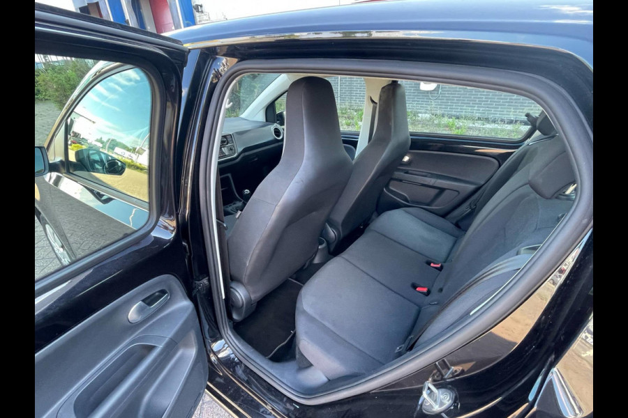 Volkswagen up! 1.0 BMT move up! Executive Edition