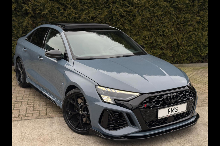 Audi RS3 Limousine 2.5 TFSI Quattro CarPlay Panorama