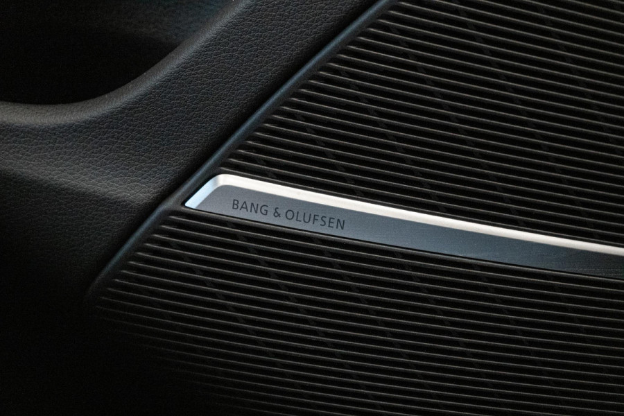 Audi Q8 55 TFSI e quattro Pro Line S *Bang & Olufsen 3D / Vierwielbesturing / Stoelventilatie + Massage / Panorama / HUD / Keyless*