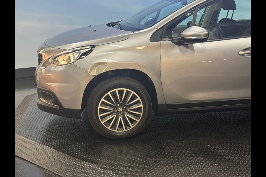 Peugeot 2008 1.2 PureTech Blue Lion Trekhaak, Carplay, Cruise