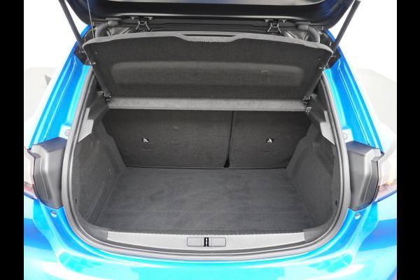 Peugeot 208 1.2 PureTech GT-Line VAN: 20.900,- VOOR: 17.877,- UW HERFSTVOORDEEL: 3.023,- EURO RIJKLAARPRIJS INCL. 12MND BOVAG GARANTIE | TOP ONDERHOUDEN