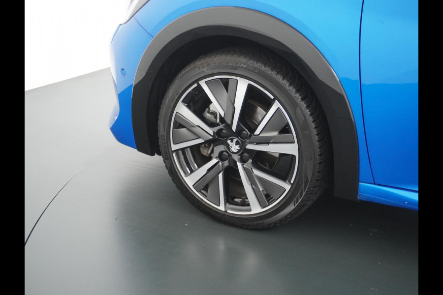 Peugeot 208 1.2 PureTech GT-Line VAN: 20.900,- VOOR: 17.877,- UW HERFSTVOORDEEL: 3.023,- EURO RIJKLAARPRIJS INCL. 12MND BOVAG GARANTIE | TOP ONDERHOUDEN