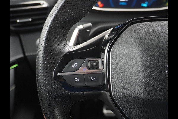 Peugeot 208 1.2 PureTech GT-Line VAN: 20.900,- VOOR: 17.877,- UW HERFSTVOORDEEL: 3.023,- EURO RIJKLAARPRIJS INCL. 12MND BOVAG GARANTIE | TOP ONDERHOUDEN