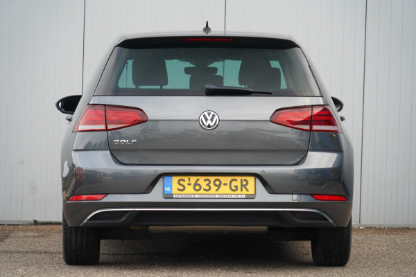 Volkswagen Golf 1.5 TSI IQ.Drive / Navi / ACC / Side assist / Stoelverwarming / PDC V+A