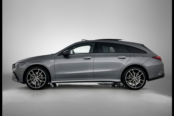 Mercedes-Benz CLA-Klasse Shooting Brake 250 e Business Solution AMG | Nightpakket | AMG Line Plus pakket | Parkeerpakket met 360°-camera | KEYLESS GO | Head-up display | Dodehoekassistent | Stoelverwarming voor | Licht- en zicht pakket |