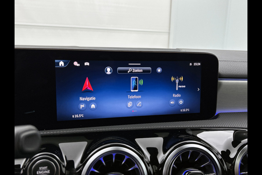 Mercedes-Benz CLA-Klasse Shooting Brake 250 e Business Solution AMG | Nightpakket | AMG Line Plus pakket | Parkeerpakket met 360°-camera | KEYLESS GO | Head-up display | Dodehoekassistent | Stoelverwarming voor | Licht- en zicht pakket |