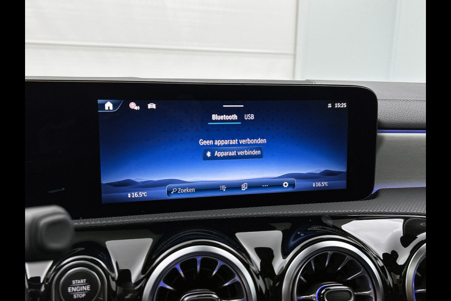 Mercedes-Benz CLA-Klasse Shooting Brake 250 e Business Solution AMG | Nightpakket | AMG Line Plus pakket | Parkeerpakket met 360°-camera | KEYLESS GO | Head-up display | Dodehoekassistent | Stoelverwarming voor | Licht- en zicht pakket |