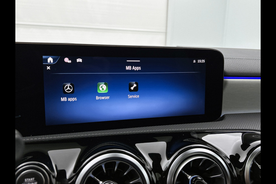 Mercedes-Benz CLA-Klasse Shooting Brake 250 e Business Solution AMG | Nightpakket | AMG Line Plus pakket | Parkeerpakket met 360°-camera | KEYLESS GO | Head-up display | Dodehoekassistent | Stoelverwarming voor | Licht- en zicht pakket |