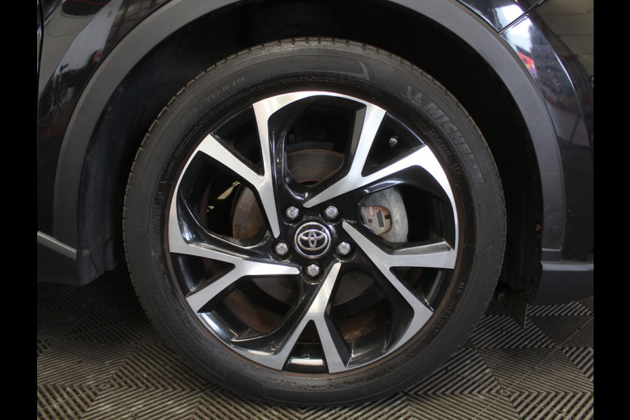 Toyota C-HR 2.0 Hybrid Business Plus CAMERA | CARPLAY | LED | TREKHAAK | LMV | STOELVERW | ADAPCRUISE | CLIMATE