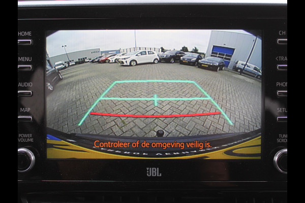 Toyota C-HR 2.0 Hybrid Business Plus CAMERA | CARPLAY | LED | TREKHAAK | LMV | STOELVERW | ADAPCRUISE | CLIMATE