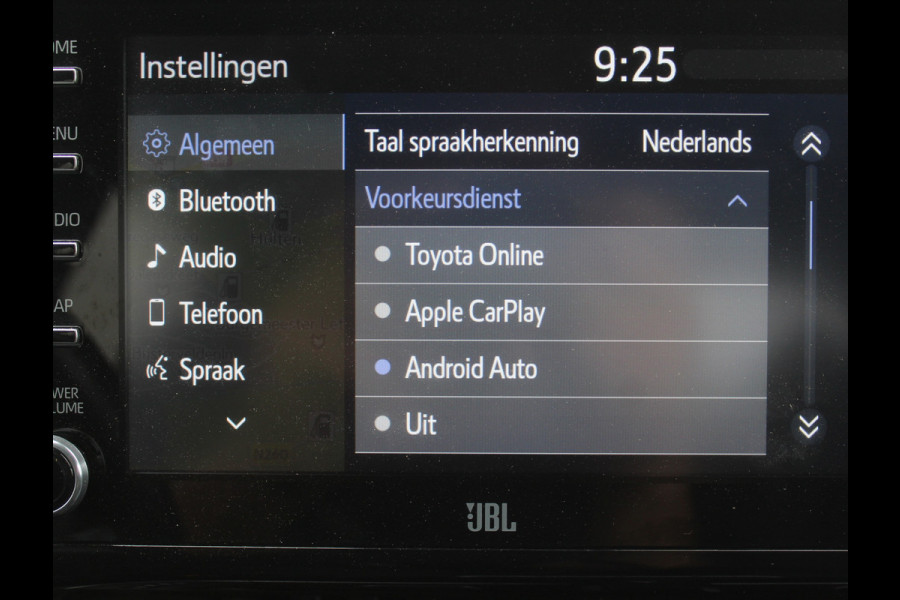 Toyota C-HR 2.0 Hybrid Business Plus CAMERA | CARPLAY | LED | TREKHAAK | LMV | STOELVERW | ADAPCRUISE | CLIMATE
