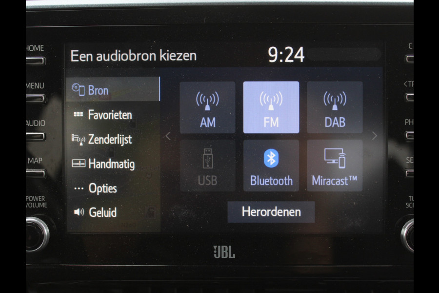 Toyota C-HR 2.0 Hybrid Business Plus CAMERA | CARPLAY | LED | TREKHAAK | LMV | STOELVERW | ADAPCRUISE | CLIMATE