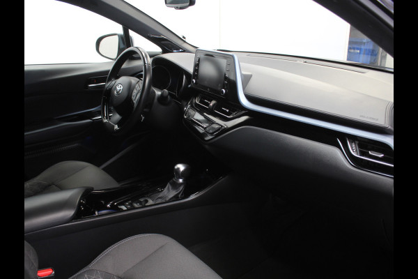 Toyota C-HR 2.0 Hybrid Business Plus CAMERA | CARPLAY | LED | TREKHAAK | LMV | STOELVERW | ADAPCRUISE | CLIMATE