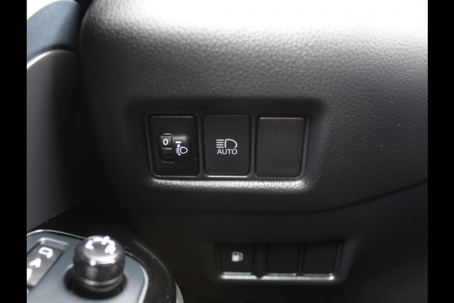 Toyota C-HR 2.0 Hybrid Business Plus CAMERA | CARPLAY | LED | TREKHAAK | LMV | STOELVERW | ADAPCRUISE | CLIMATE