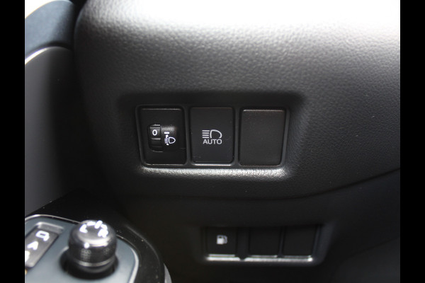 Toyota C-HR 2.0 Hybrid Business Plus CAMERA | CARPLAY | LED | TREKHAAK | LMV | STOELVERW | ADAPCRUISE | CLIMATE