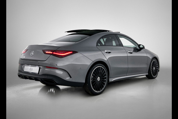 Mercedes-Benz CLA-Klasse 180 Business Solution AMG | AMG Line Plus pakket | Head-up display | MBUX Augmented Reality Navigation | Memoryfunctie voorstoelen | 19" multispaaks velgen |
