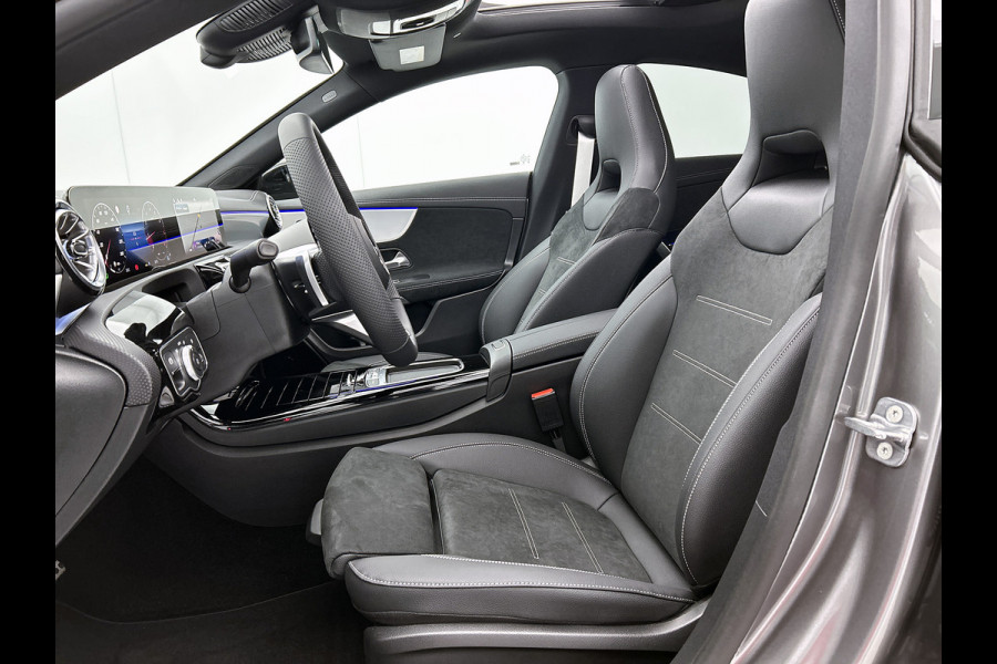 Mercedes-Benz CLA-Klasse 180 Business Solution AMG | AMG Line Plus pakket | Head-up display | MBUX Augmented Reality Navigation | Memoryfunctie voorstoelen | 19" multispaaks velgen |