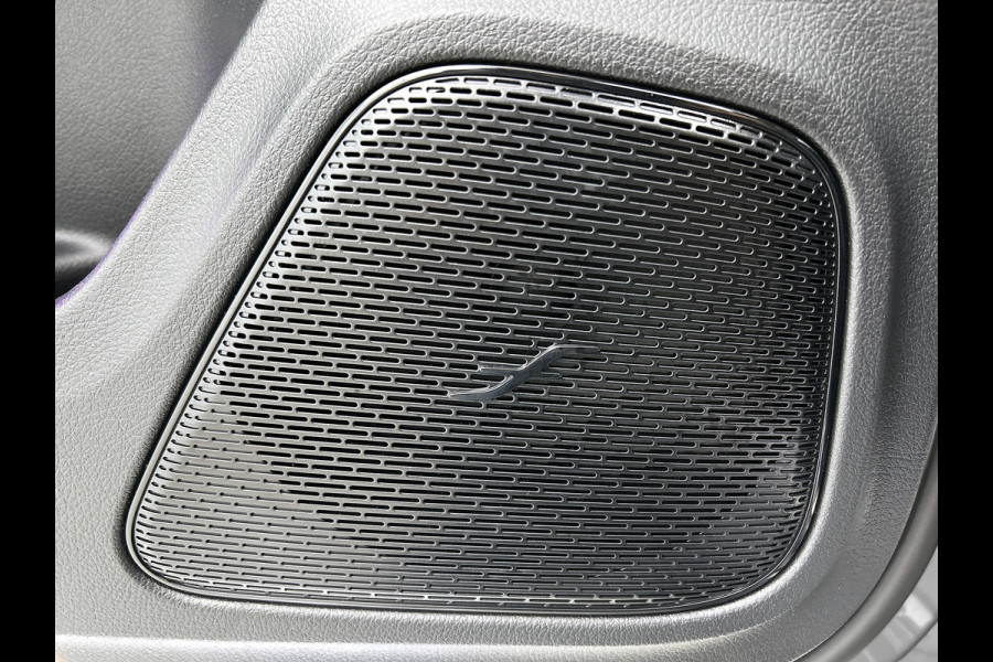 Mercedes-Benz CLA-Klasse 180 Business Solution AMG | AMG Line Plus pakket | Head-up display | MBUX Augmented Reality Navigation | Memoryfunctie voorstoelen | 19" multispaaks velgen |