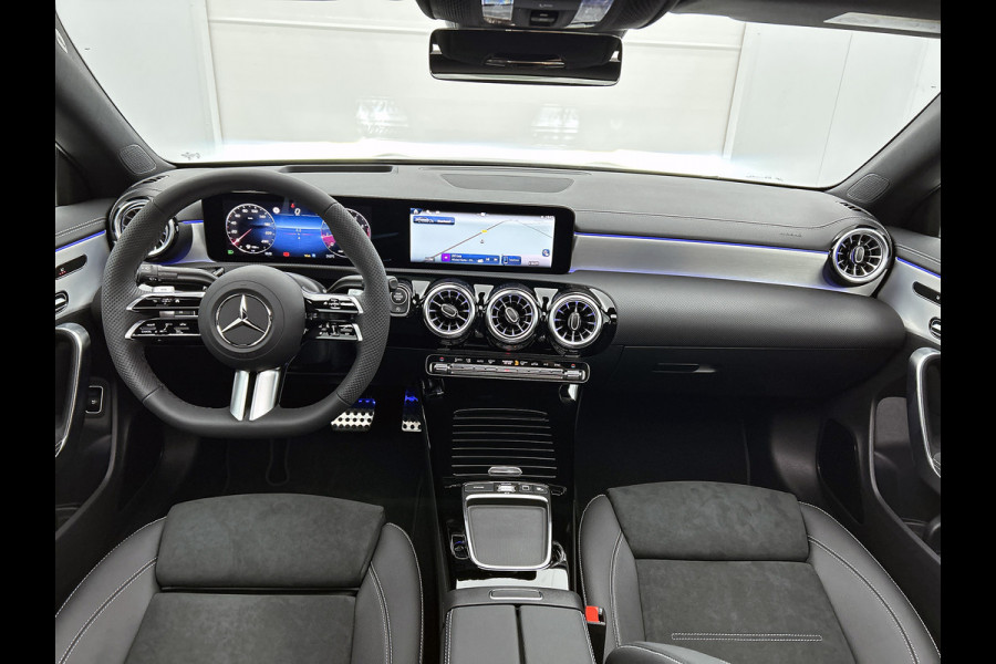 Mercedes-Benz CLA-Klasse 180 Business Solution AMG | AMG Line Plus pakket | Head-up display | MBUX Augmented Reality Navigation | Memoryfunctie voorstoelen | 19" multispaaks velgen |